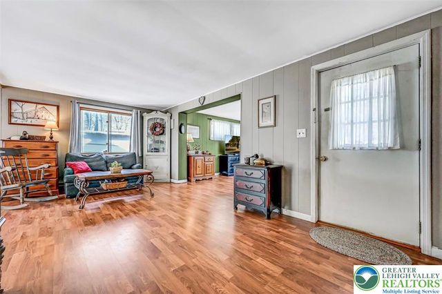 72 Tunkhannock Drive, Tunkhannock Twp, PA 18210