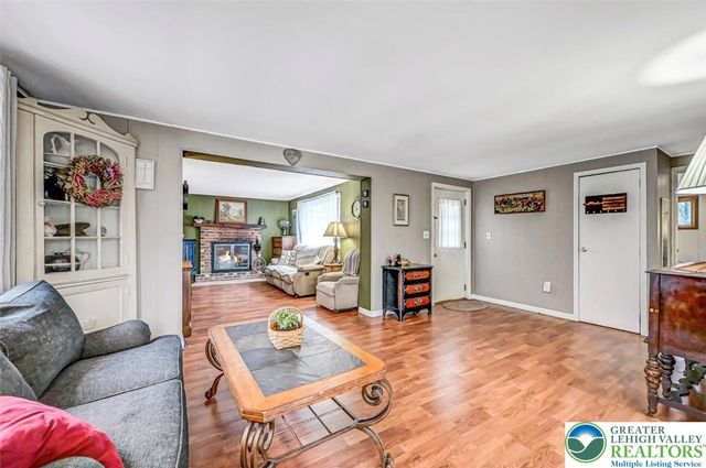 72 Tunkhannock Drive, Tunkhannock Twp, PA 18210