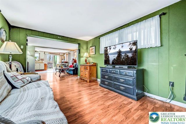 72 Tunkhannock Drive, Tunkhannock Twp, PA 18210