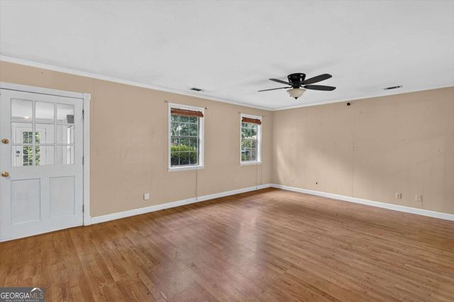181 Old River Road, Bloomingdale, GA 31302