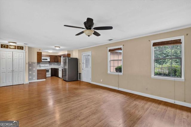181 Old River Road, Bloomingdale, GA 31302
