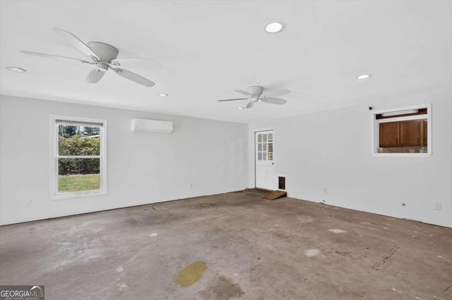 181 Old River Road, Bloomingdale, GA 31302