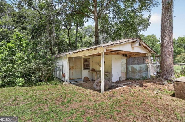 181 Old River Road, Bloomingdale, GA 31302