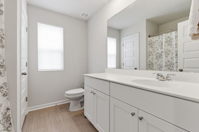 8010 Reagan Way, North Charleston, SC 29418