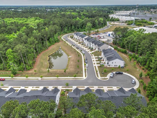 8010 Reagan Way, North Charleston, SC 29418