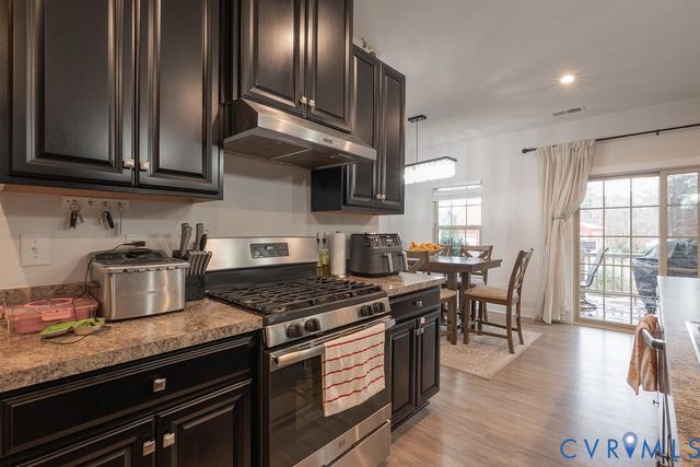 10419 Centralia Station Rd, Chester, VA 23831