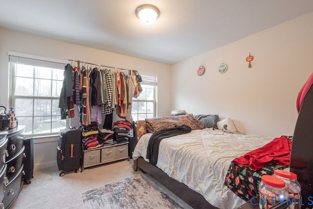 10419 Centralia Station Rd, Chester, VA 23831