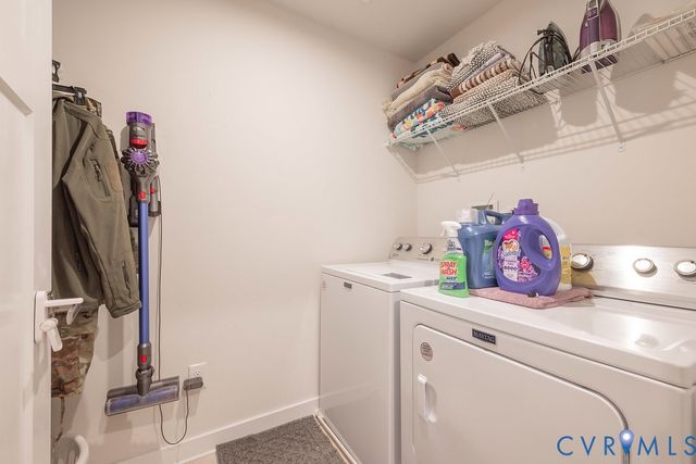 10419 Centralia Station Rd, Chester, VA 23831