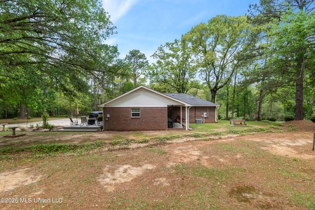 31 Mims Road, Hattiesburg, MS 39401