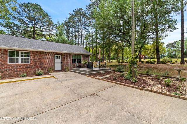 31 Mims Road, Hattiesburg, MS 39401