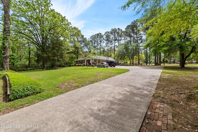 31 Mims Road, Hattiesburg, MS 39401