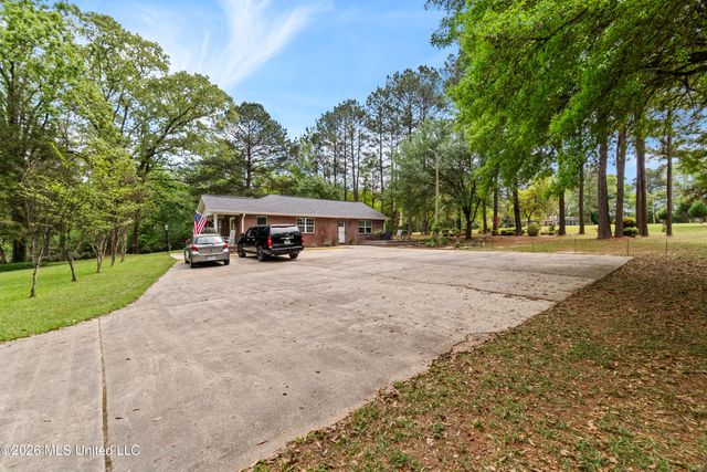31 Mims Road, Hattiesburg, MS 39401