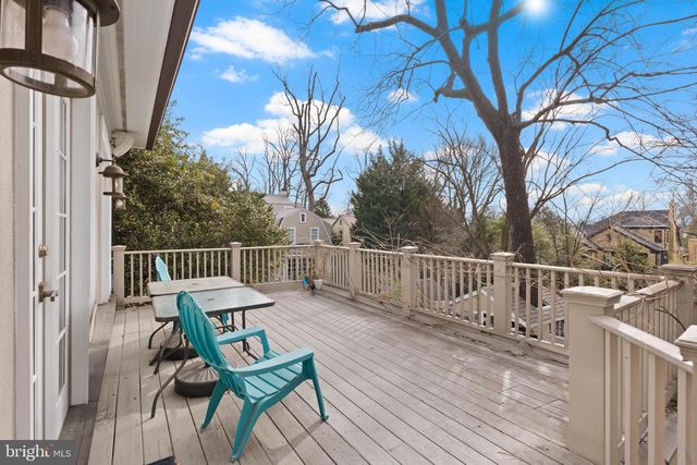 4414 LOWELL ST NW, Washington, DC 20016