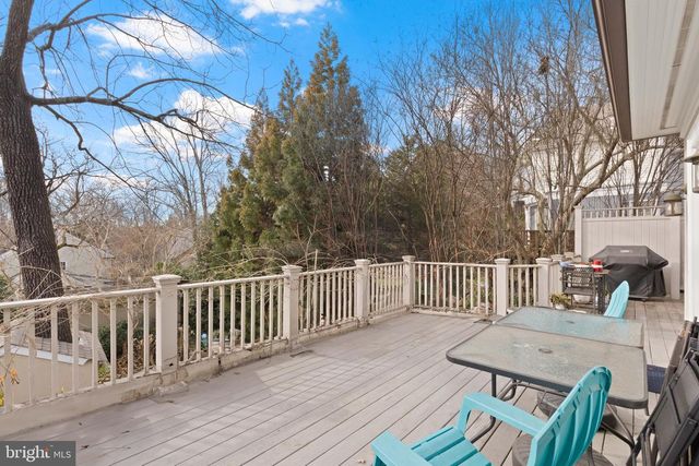 4414 LOWELL ST NW, Washington, DC 20016