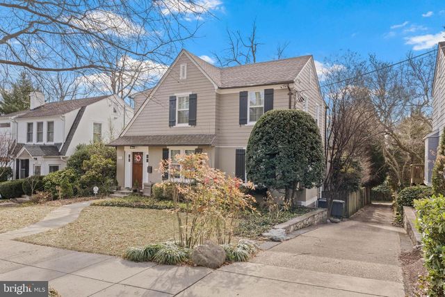 4414 LOWELL ST NW, Washington, DC 20016