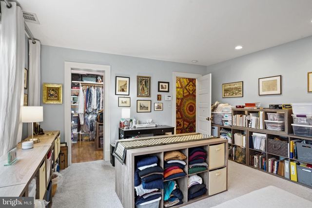 4414 LOWELL ST NW, Washington, DC 20016