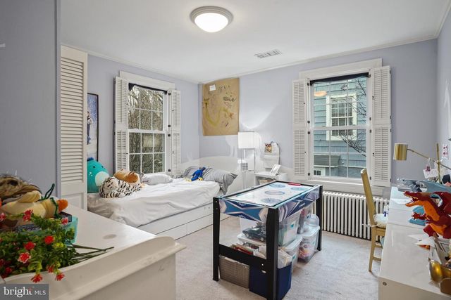 4414 LOWELL ST NW, Washington, DC 20016