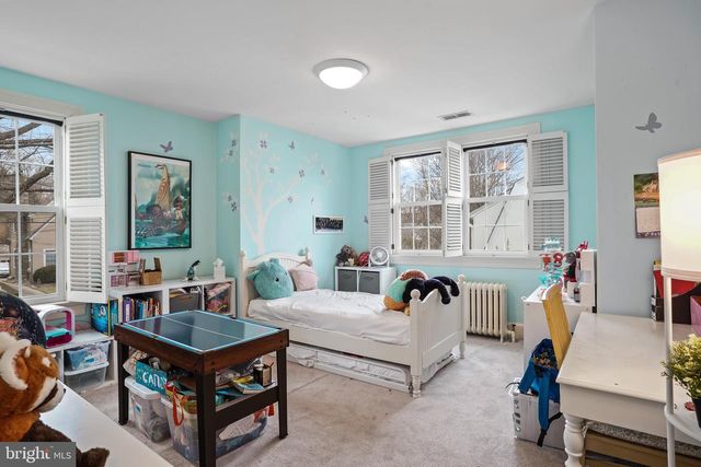 4414 LOWELL ST NW, Washington, DC 20016