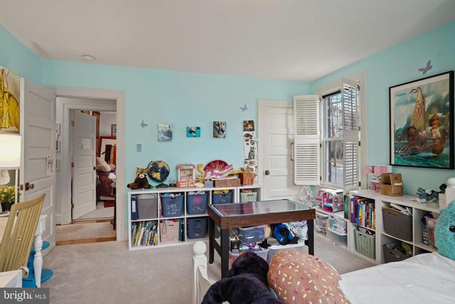 4414 LOWELL ST NW, Washington, DC 20016