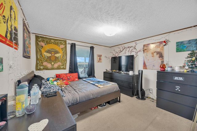 354 Oak Arbor TRL, Del Valle, TX 78617