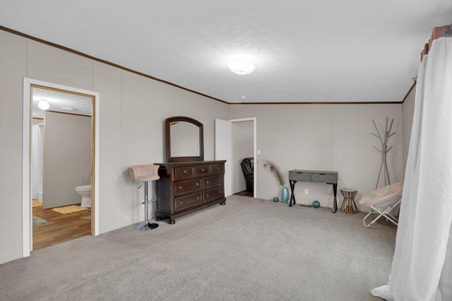 354 Oak Arbor TRL, Del Valle, TX 78617