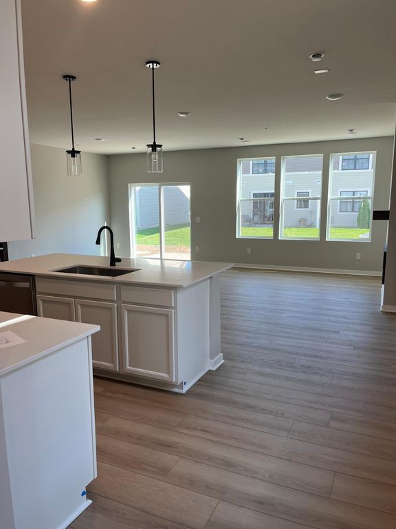 17970 Genoa Drive, Lakeville, MN 55044 — photo 2