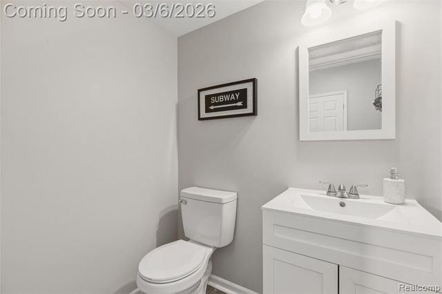 1833 Savannah Lane, Ypsilanti, MI 48198