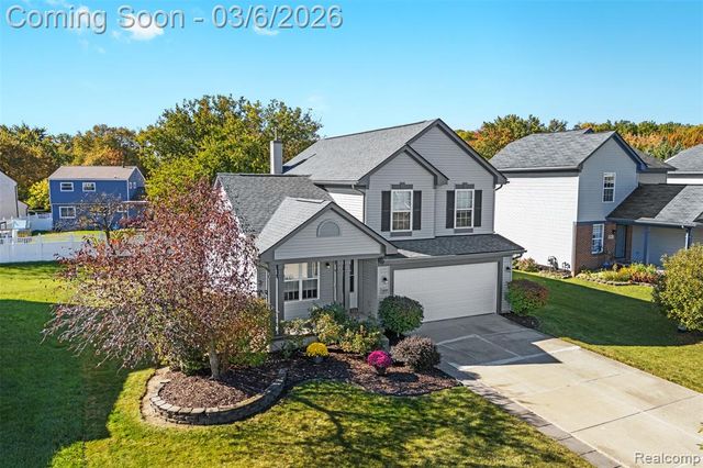 1833 Savannah Lane, Ypsilanti, MI 48198