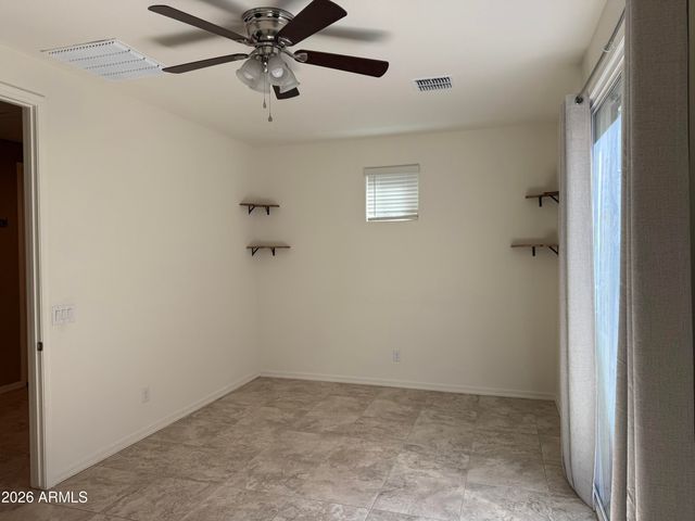 637 W WINCHESTER Drive, Chandler, AZ 85286