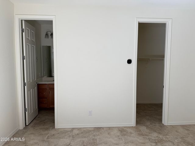 637 W WINCHESTER Drive, Chandler, AZ 85286