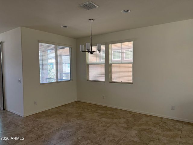 637 W WINCHESTER Drive, Chandler, AZ 85286