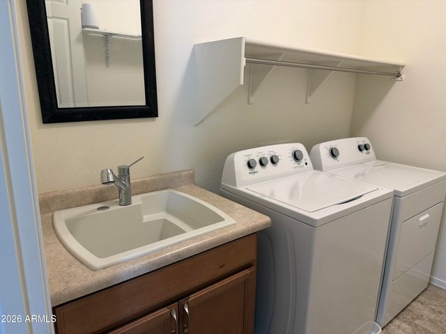 637 W WINCHESTER Drive, Chandler, AZ 85286