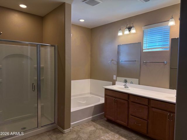 637 W WINCHESTER Drive, Chandler, AZ 85286