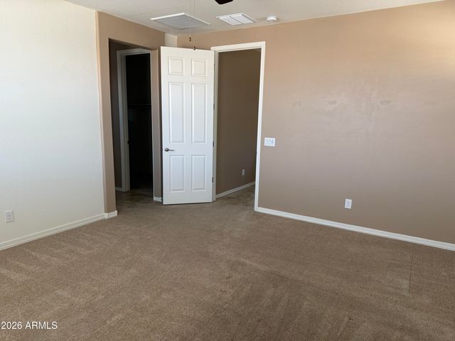 637 W WINCHESTER Drive, Chandler, AZ 85286