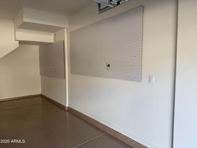 637 W WINCHESTER Drive, Chandler, AZ 85286