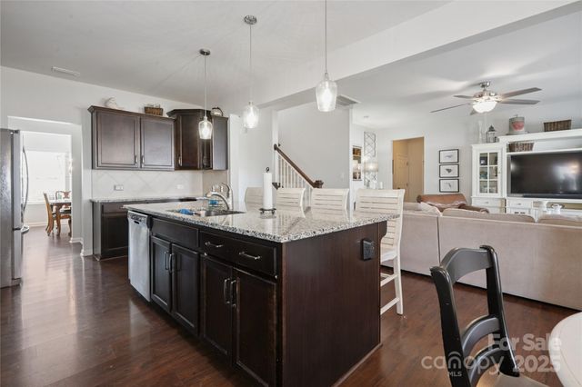 212 Fesperman Circle, Troutman, NC 28166