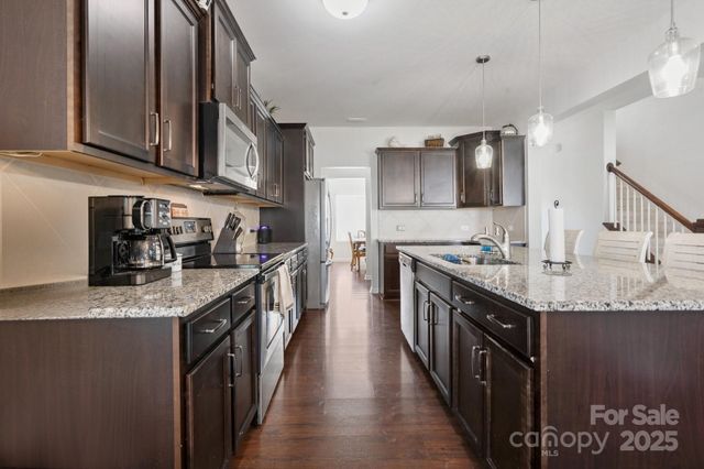 212 Fesperman Circle, Troutman, NC 28166