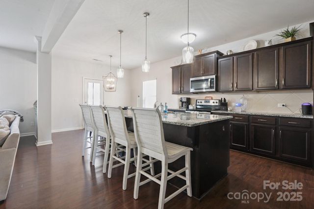 212 Fesperman Circle, Troutman, NC 28166