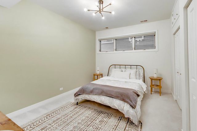 1638 W Diversey Parkway 1, Chicago, IL 60614