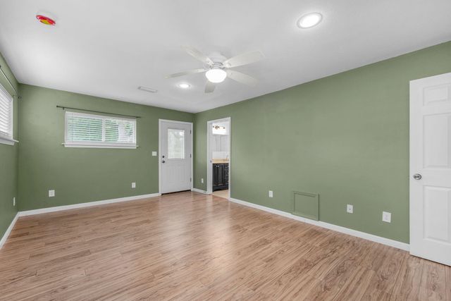 208 Moriarty Street, Fort Walton Beach, FL 32548