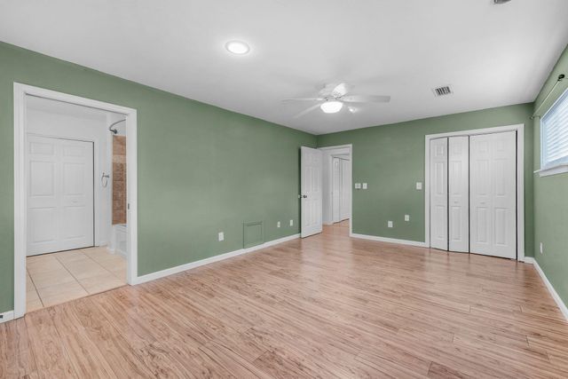 208 Moriarty Street, Fort Walton Beach, FL 32548
