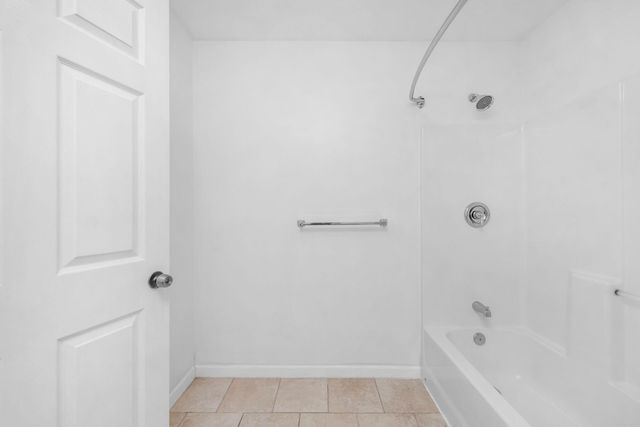 208 Moriarty Street, Fort Walton Beach, FL 32548