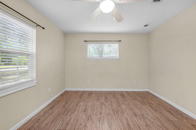 208 Moriarty Street, Fort Walton Beach, FL 32548
