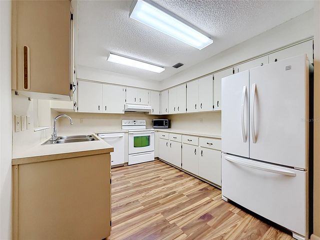 9277 SW 83RD AVENUE A, Ocala, FL 34481