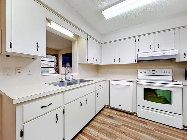 9277 SW 83RD AVENUE A, Ocala, FL 34481