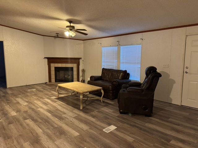 70 Timber Road, Point Blank, TX 77364