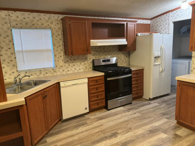70 Timber Road, Point Blank, TX 77364