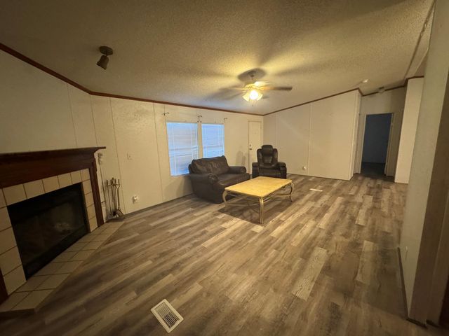 70 Timber Road, Point Blank, TX 77364