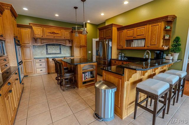 10840 Breeden Dr., Rolla, MO 65401