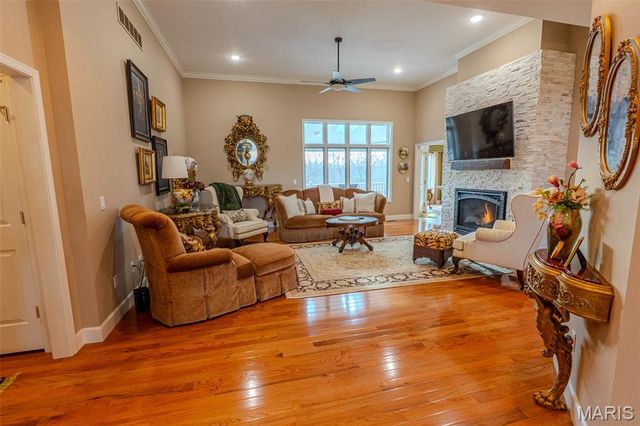 10840 Breeden Dr., Rolla, MO 65401